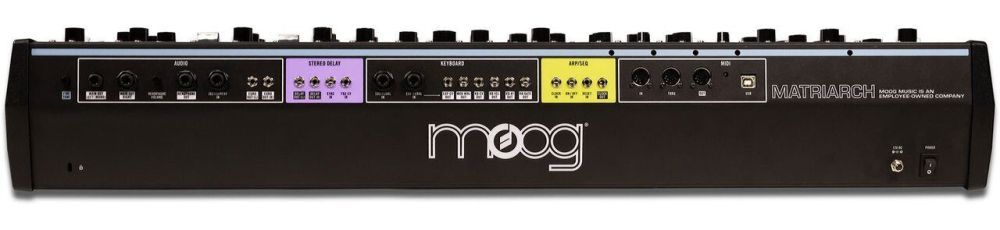 Аналоговый синтезатор Moog Music Matriarch